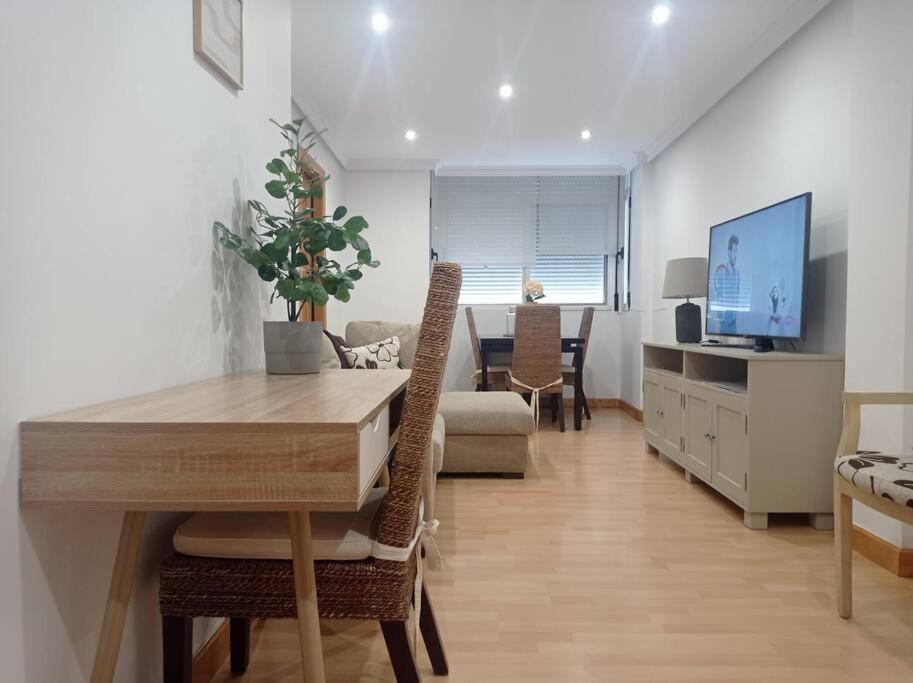 Ferienwohnung Acogedor Piso Cerca De La Playa Ceuta Exterior foto